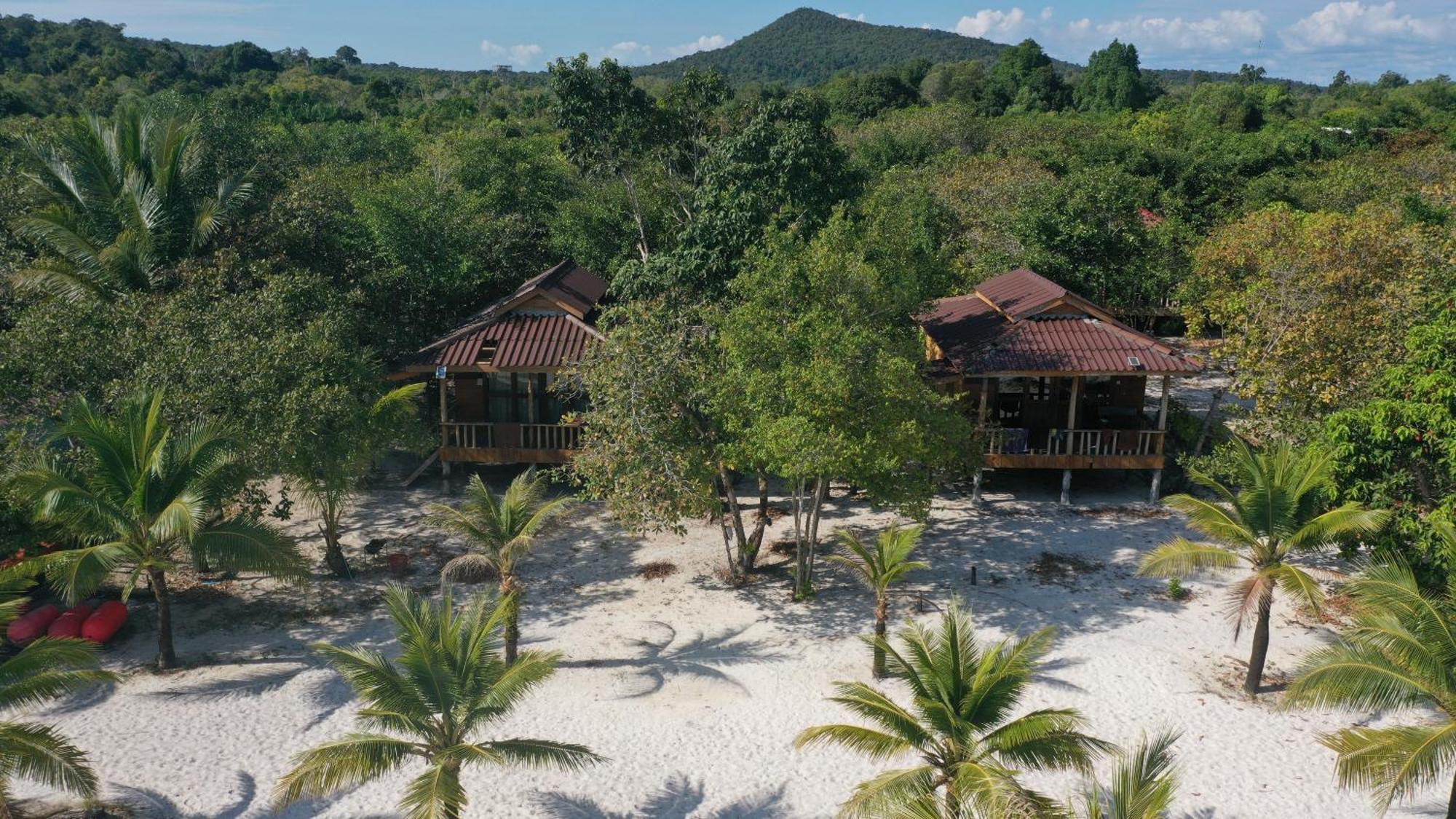 Rafikis Hostel Koh Rong Island Εξωτερικό φωτογραφία